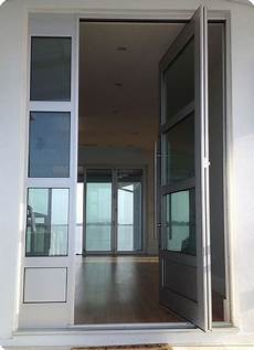 Aluminium Hinge