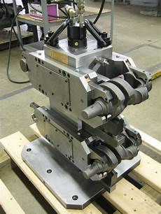 Clamp Machine