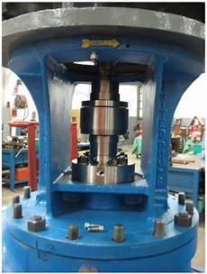 Connecting Clamp