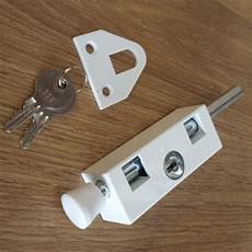 Doorbolt