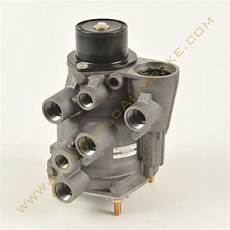Foot Brake Valves