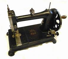 Lockstitch Machine Attachments