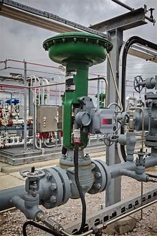 Pneumatic Control Plug Valves