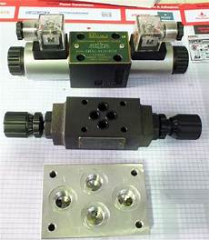 Pneumatic Diverter Valves