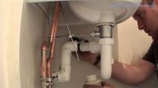 Standard Pipe Clamps With Nut