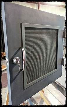 Steel Hinges